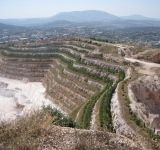 Σαλαμίνα: Το άσπρο... μαύρο δε γίνεται!