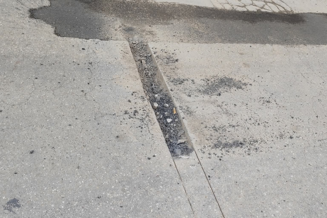 Πειραιάς: Κακοτεχνίες και μπαλώματα από τις εταιρείες εγκατάστασης οπτικών ινών