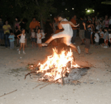 Νέο Φάληρο: Αναβιώνει το έθιμο του Κλήδονα