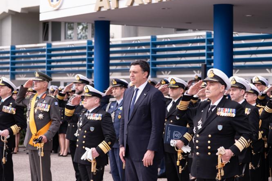 Στον απόηχο του ναυαγίου στη Λέσβο η παράδοση - παραλαβή των καθηκόντων του νέου Αρχηγού του Λ.Σ.