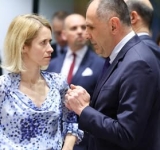 Συμβατική υποχρέωση ή εθνικός διασυρμός; 