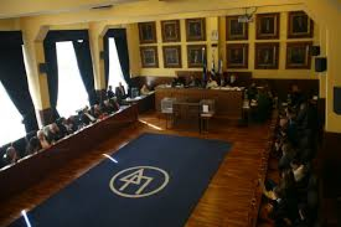 Ομόφωνο ψήφισμα του Δημοτικού Συμβουλίου Πειραιά για το οικόπεδο της ΣΤΑΣΥ Μ.Α.Ε.